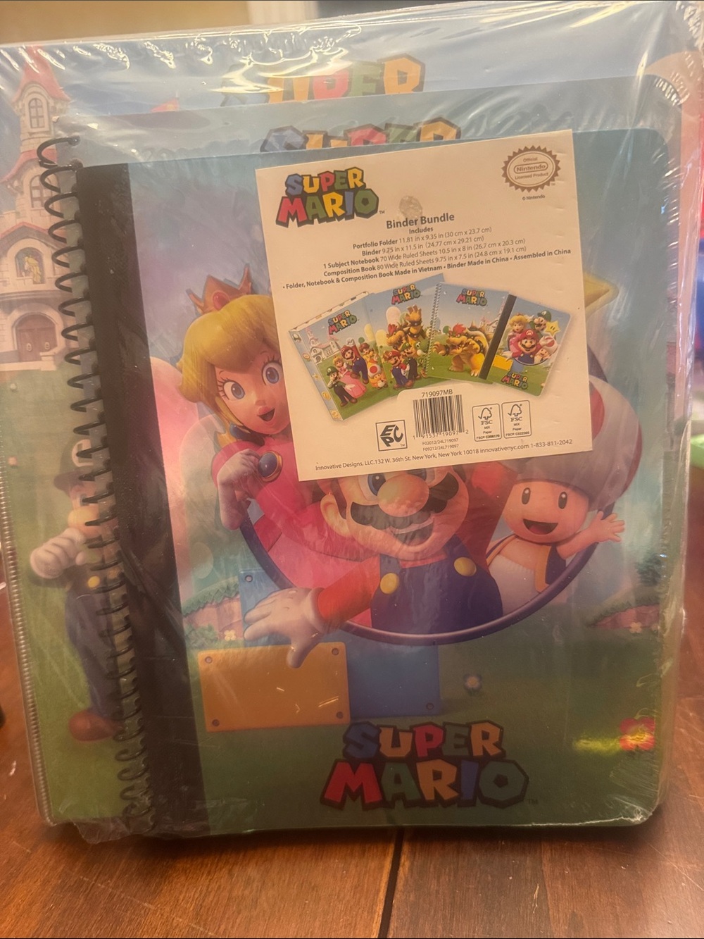 Nintendo Super Mario Blue Green Red Binder Bundle